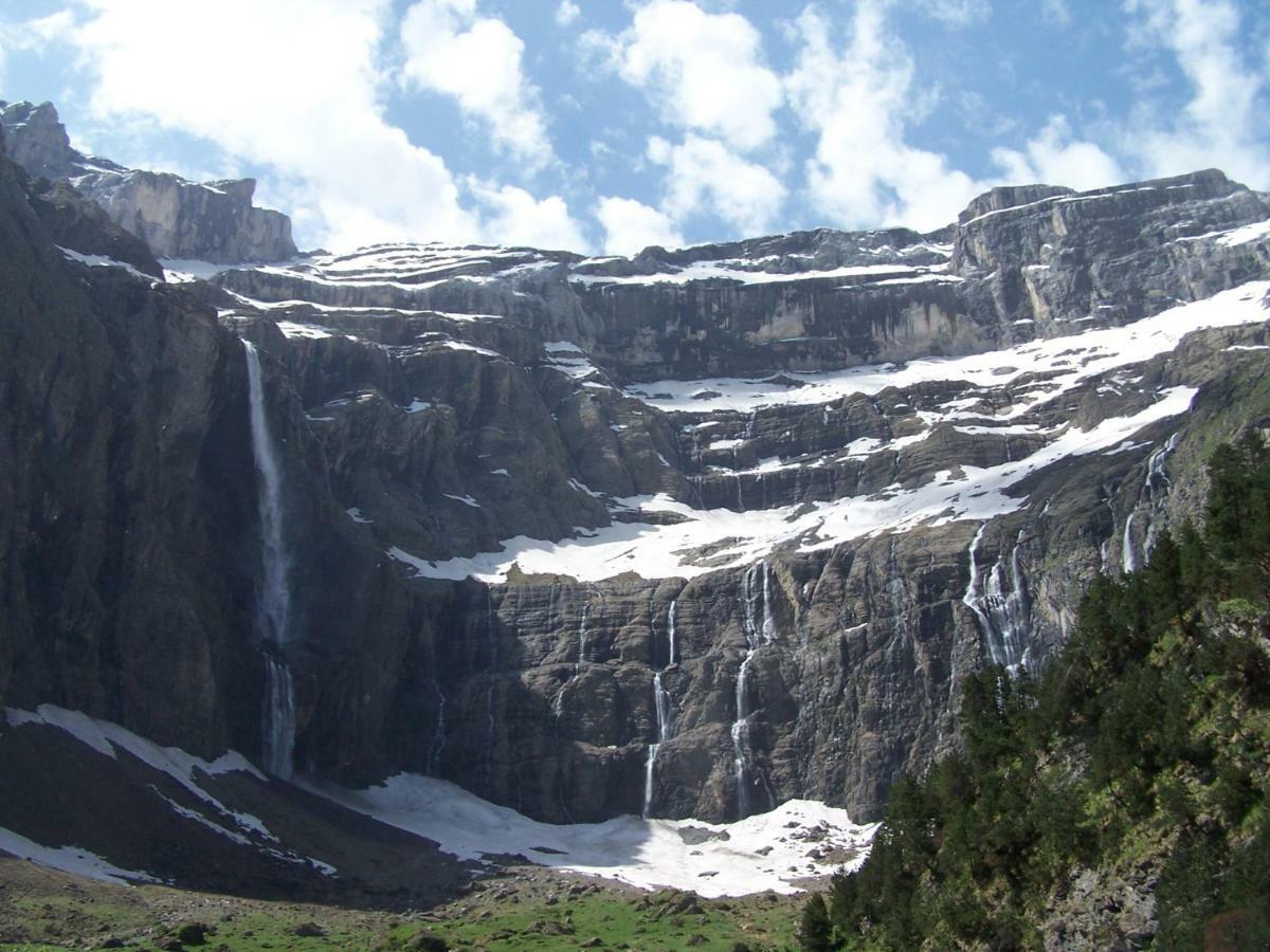 Yourtes Mongoles Gavarnie Жедр Екстер'єр фото